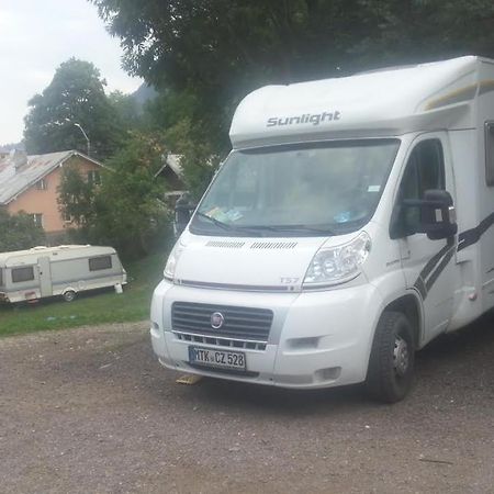 Camping Aviator, Numai Teren, Campare Pentru Rulote Autorulote Personale, Campingul Nu Are Rulote !!! Buşteni Exterior foto