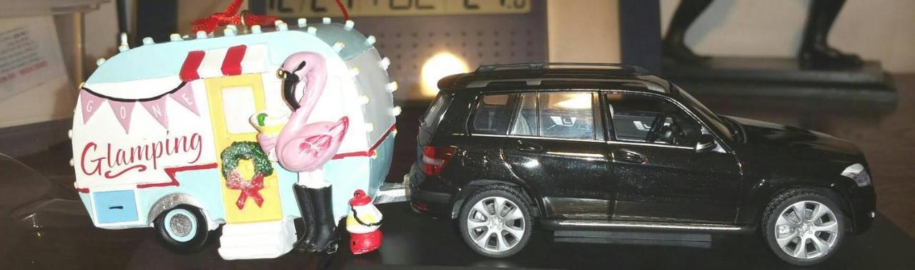 Camping Aviator, Numai Teren, Campare Pentru Rulote Autorulote Personale, Campingul Nu Are Rulote !!! Buşteni Exterior foto